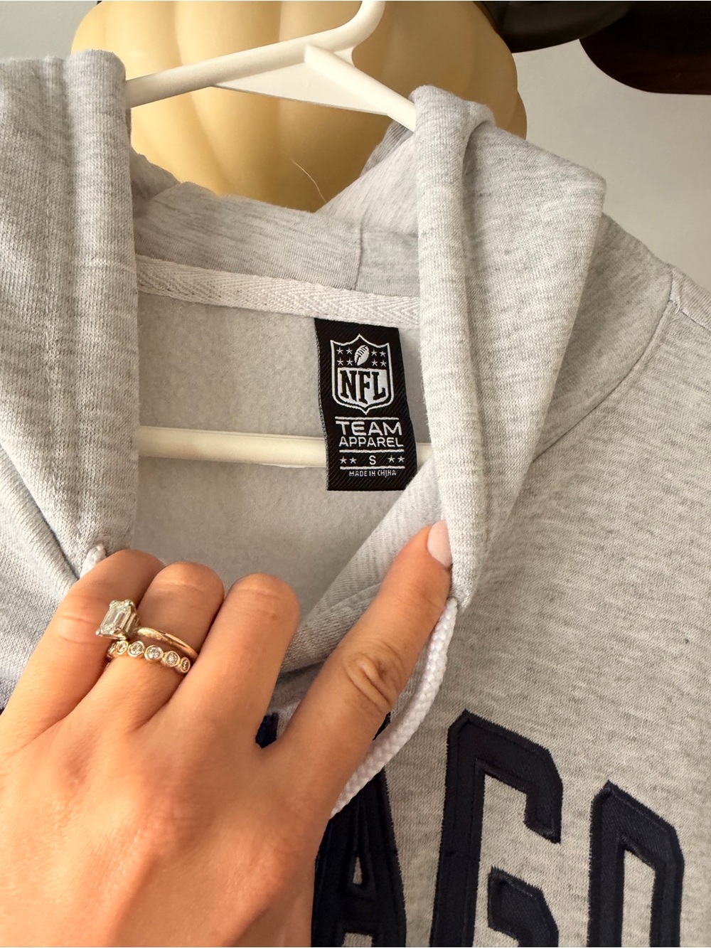 NFL Bears hoodie - Picture 4 of 5